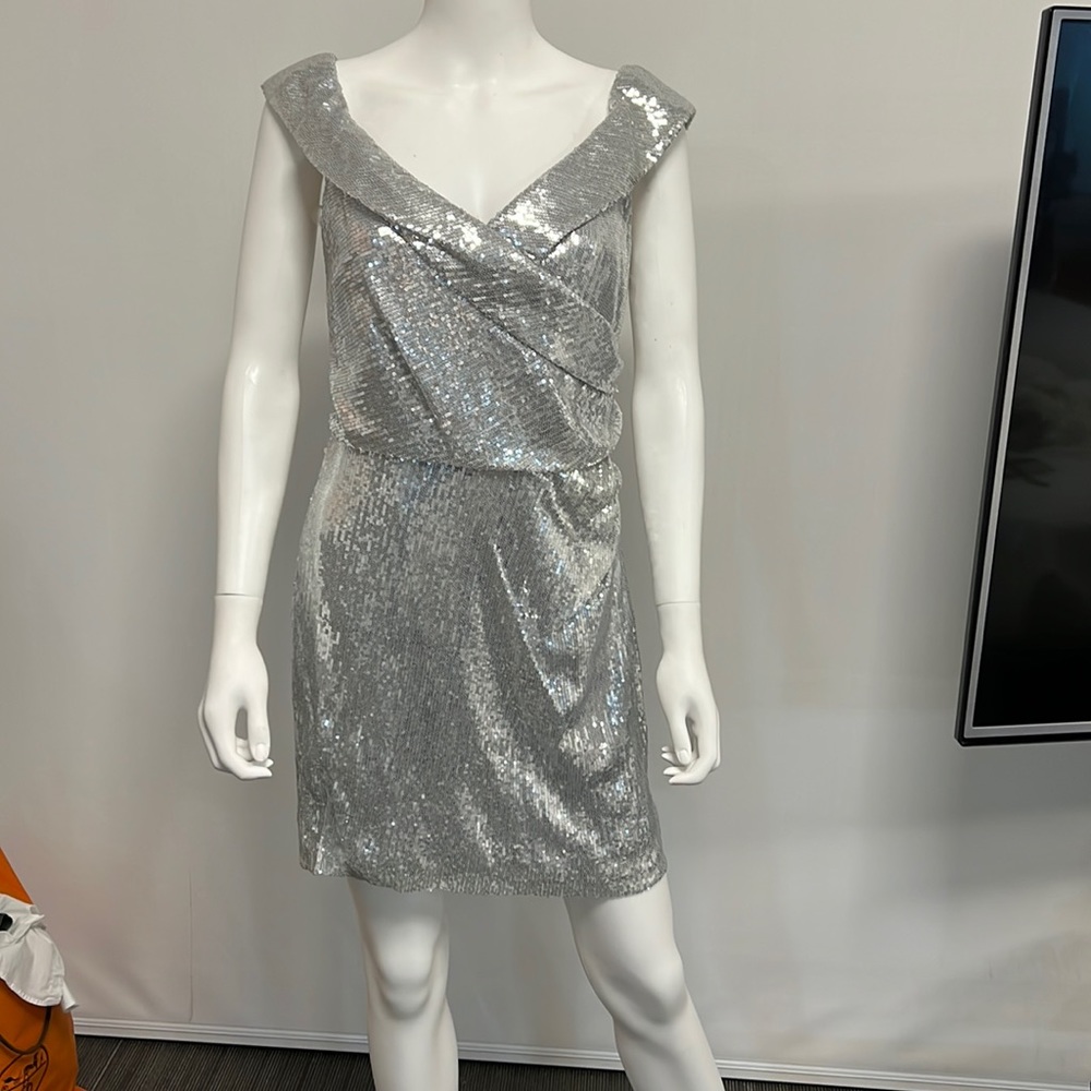 Beautiful silver dress for New Year’s Eve or party event jay Godfrey